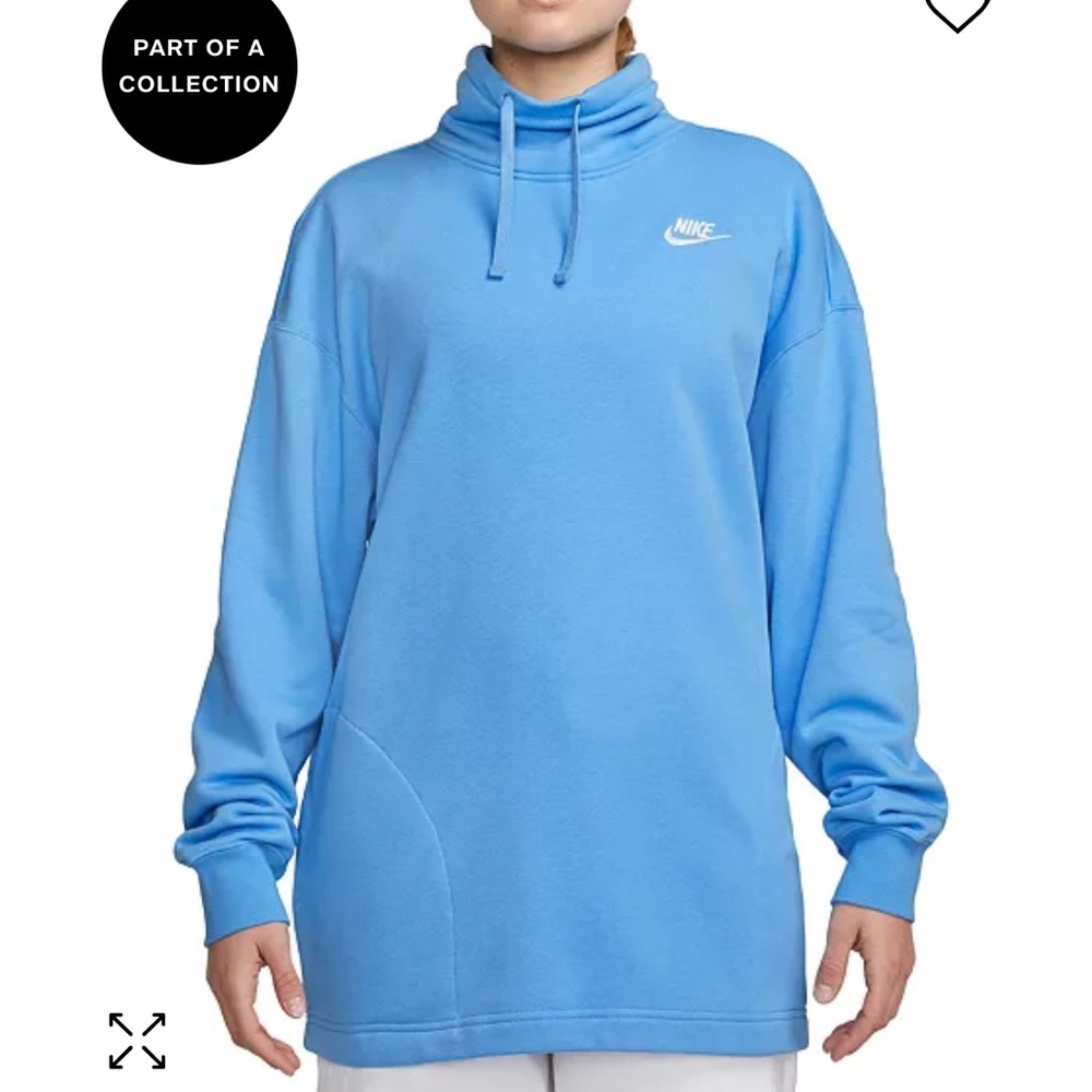 NWT!!  Nike women’s sweatshirt, size medium